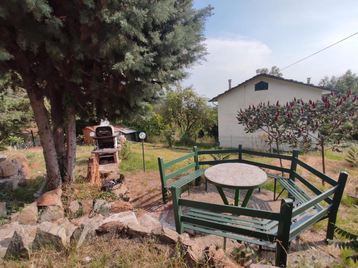 Appartamento Con Giardino Privato. Rubiana Exteriör bild