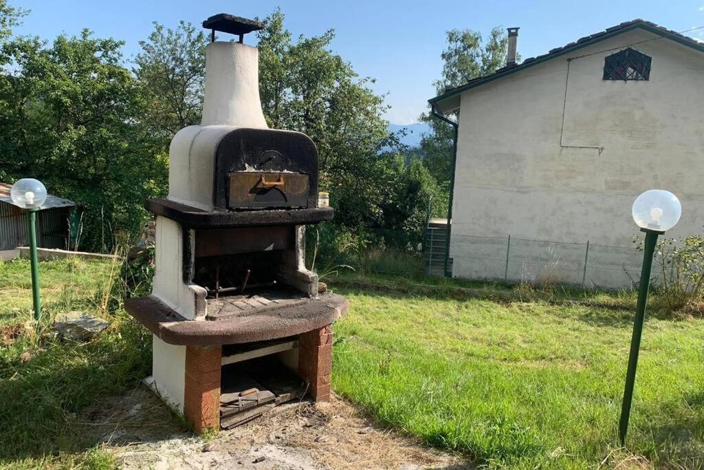 Appartamento Con Giardino Privato. Rubiana Exteriör bild